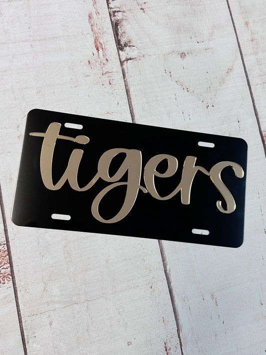 Straughn Tigers Car Tag